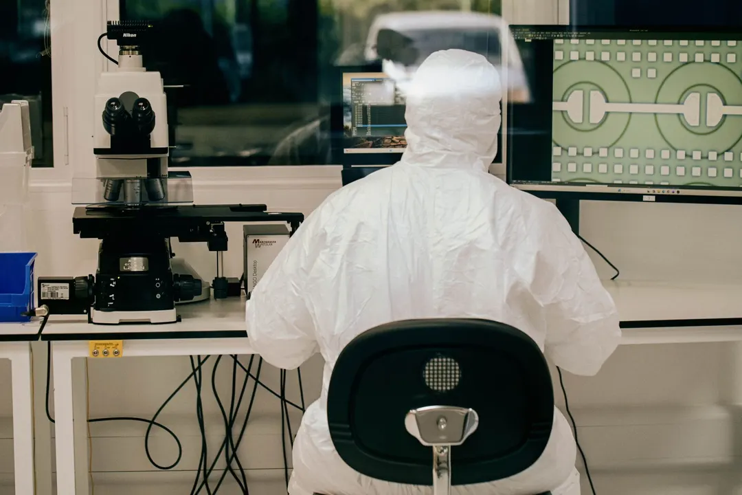UK quantum startup raises $100m, expands to Singapore