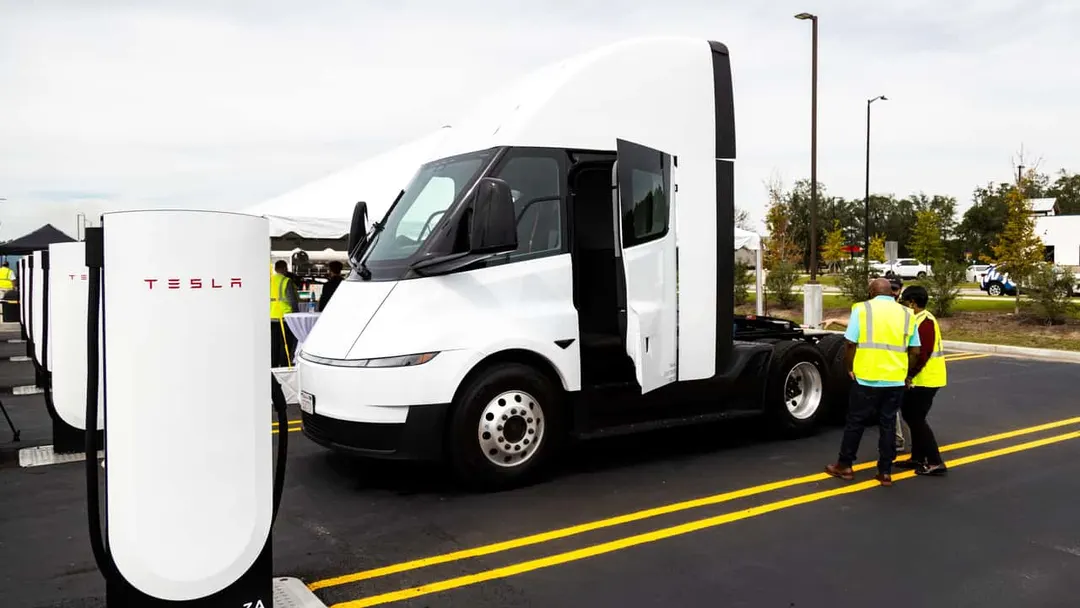 Tesla and Pilot Build Megacharger Network for Semi Along US Freight Routes