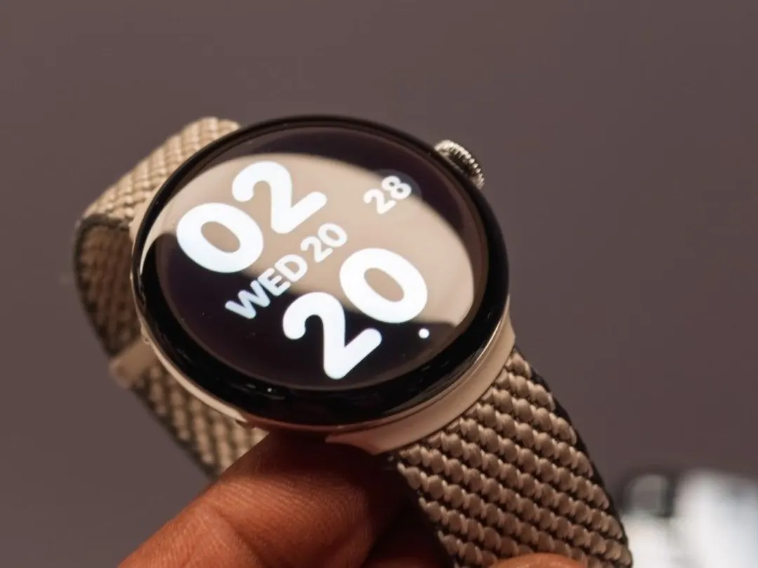 Google Ends Safety Signal on Pixel Watch 2 and 3 LTE on December 12