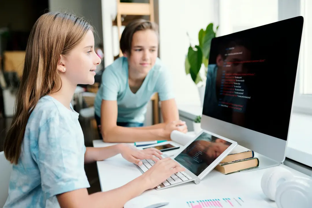 Frederick County school district bans AI in all grades weeks after Gemini pilot