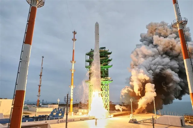 SK Hynix sends memory chips into orbit for testing