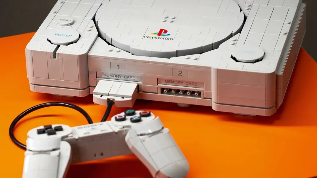 LEGO PlayStation set arrives: 1,911 pieces for $179.99
