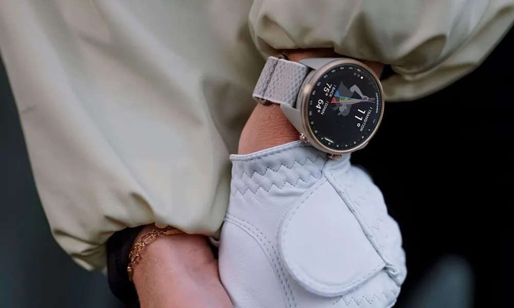 Garmin Approach S72 brings swing metrics, green reading to your wrist