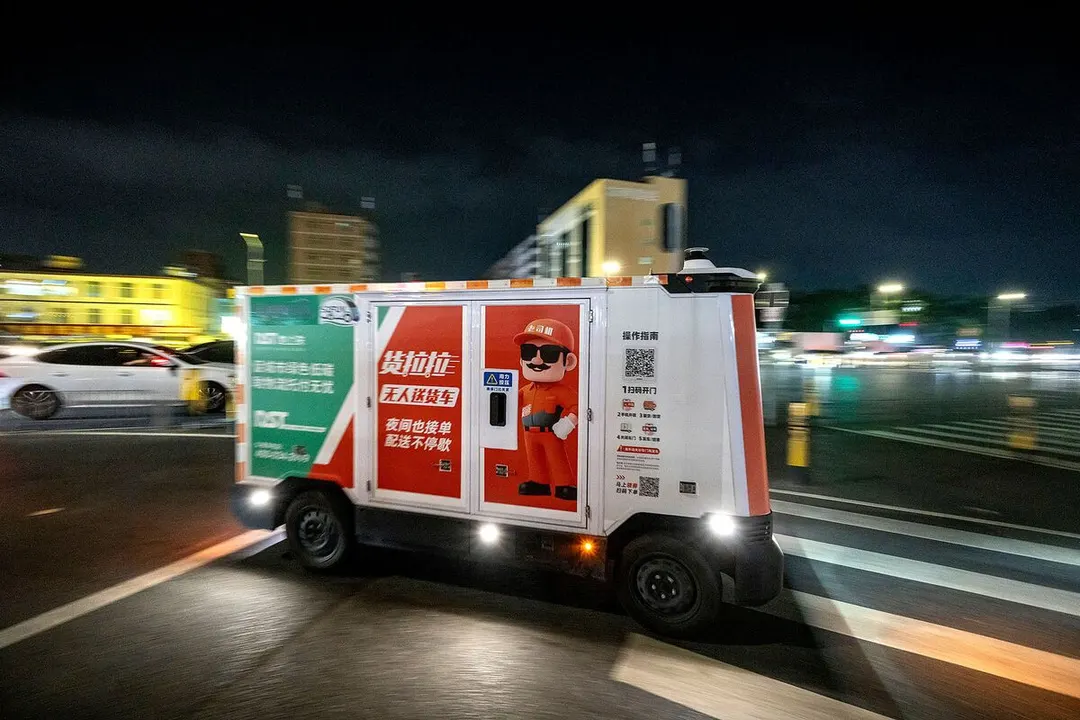 Neolix runs the world's largest robovan fleet at 27,000 vehicles