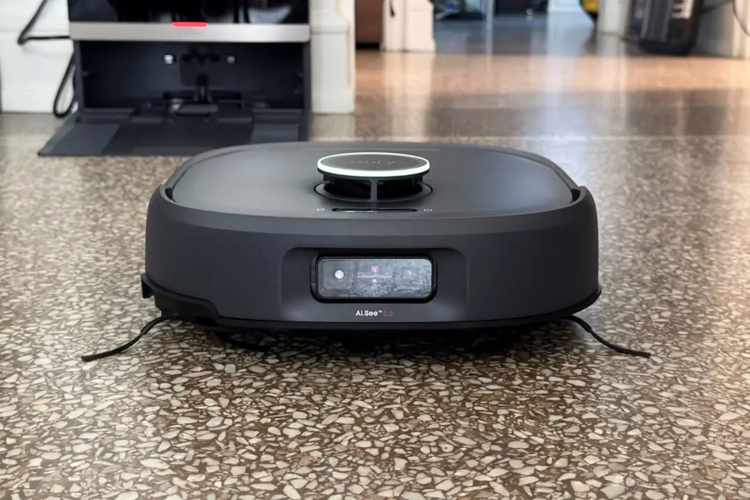 Eufy Omni E35 Review: $1,300 Robovac With Compact Dock