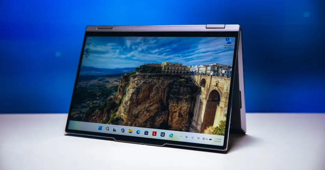 Lenovo ThinkPad X1 2-in-1 Gen 11 offers over 30 hours of battery life