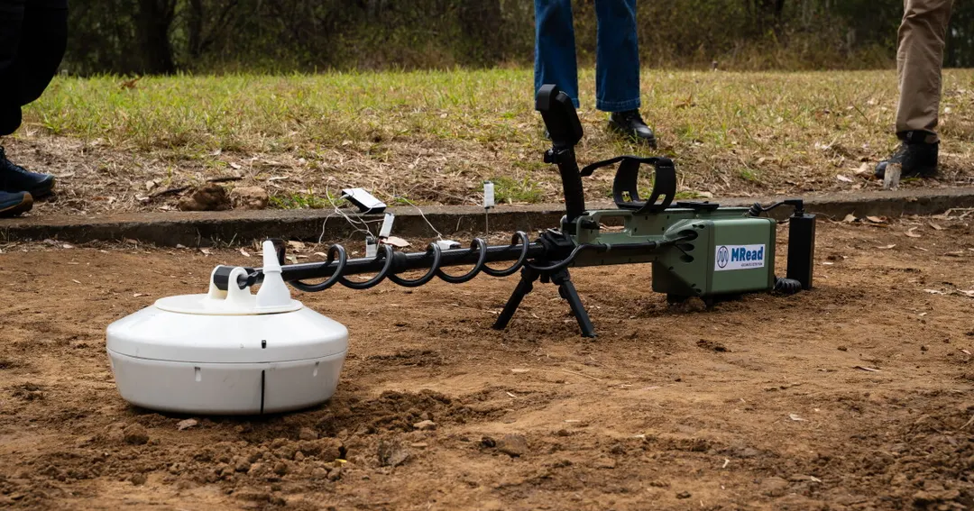 MineReader RDX detector sniffs out explosives without the middleman
