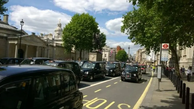 London cabbies demand Sadiq Khan halt robotaxi rollout