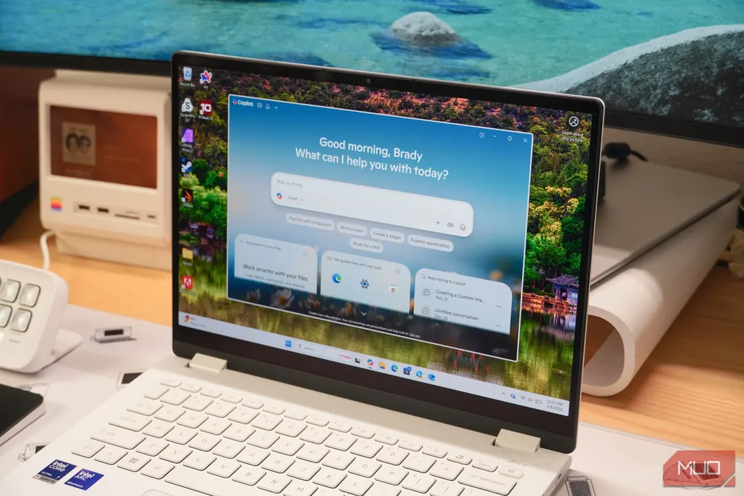 Windows 11 24H2 loses security support today