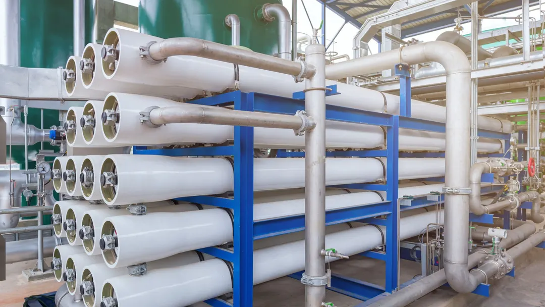 China's new desalination plant cuts energy use by 60% and turns brine into salt