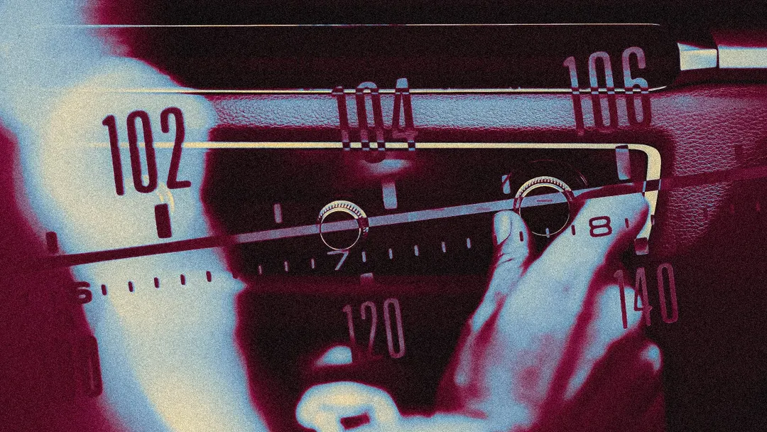 Congress moves to keep AM radio in every new car