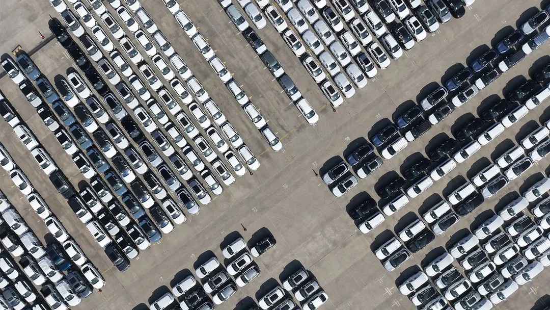 China's passenger car exports jump 64% in September as domestic sales slump