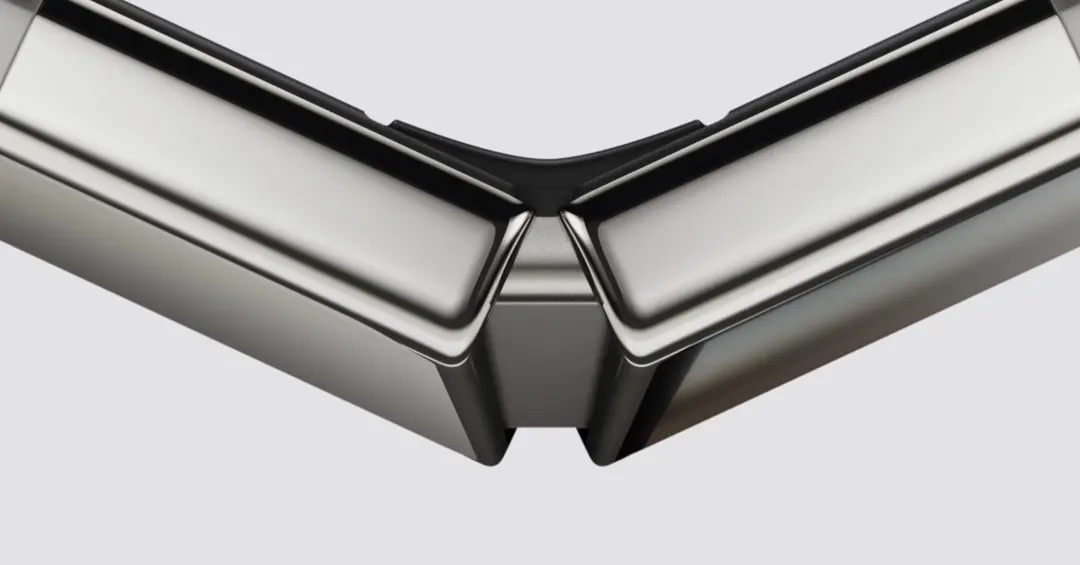 iPhone Duo uses a flexible graphite pipe in its hinge for cooling