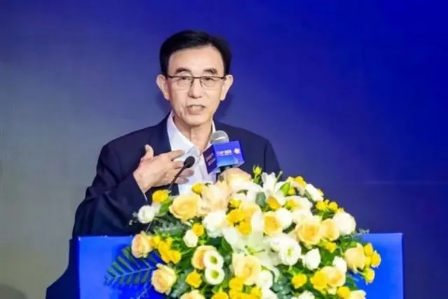 AMEC chairman warns of AI bubble risk, sees consolidation in China chip equipment
