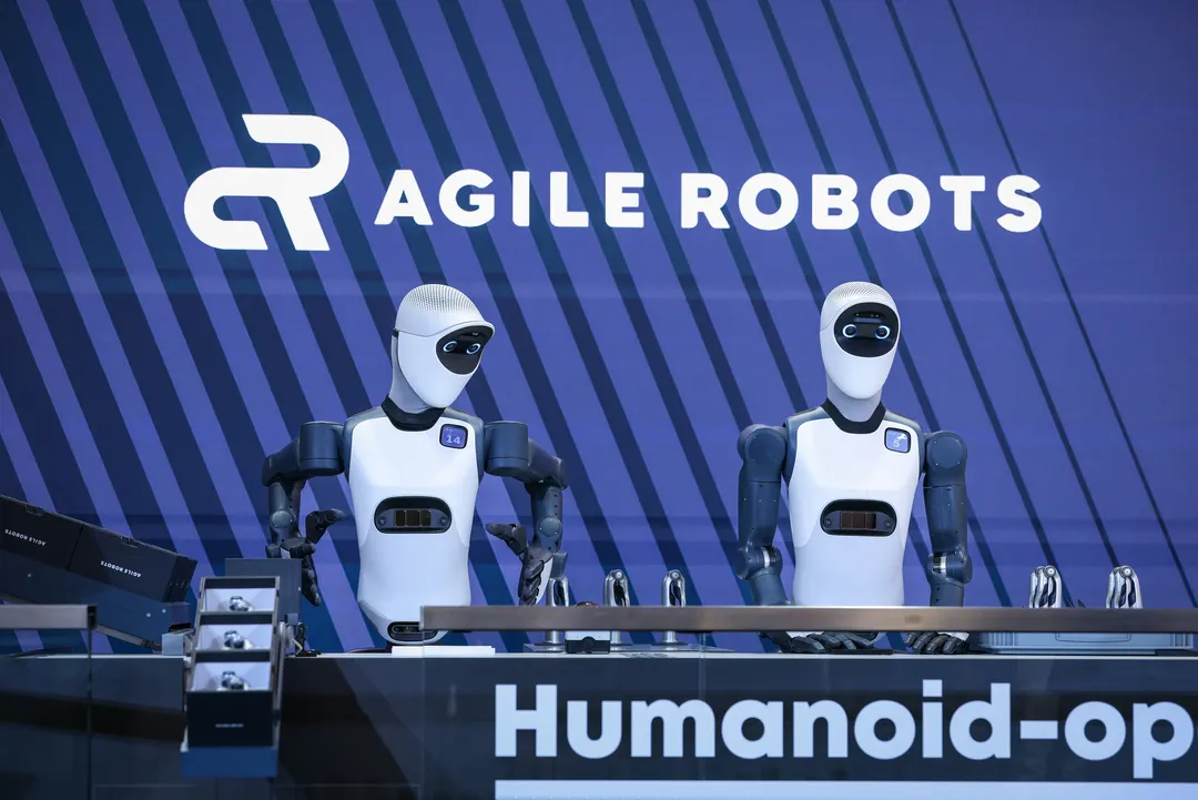 Agile Robots unveils Robot Academy: worker video trains robots without teleoperation