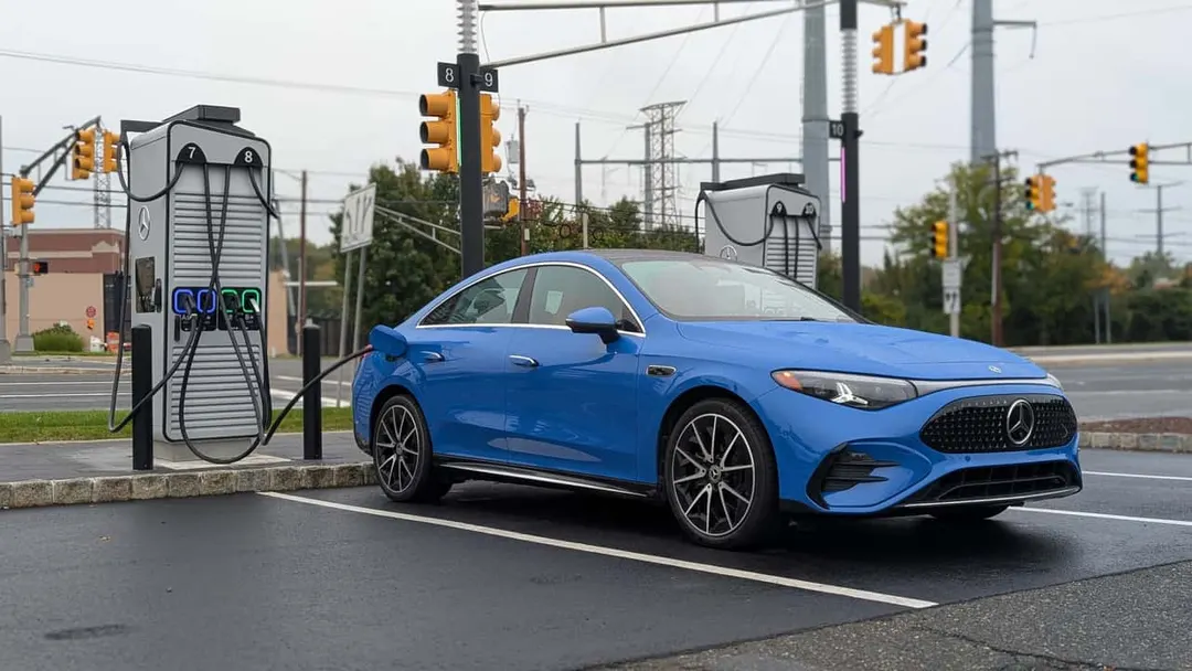 US Public Fast Charging Network Tops 80,000 Ports