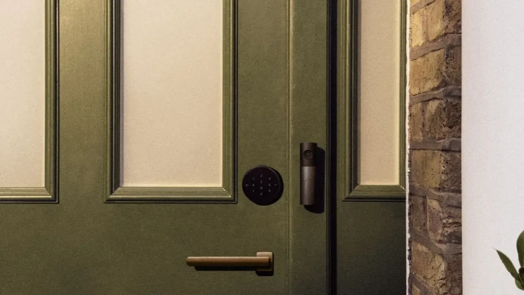 Apple unveils LG Video Doorbell with dual lenses, spotlight and built-in chime