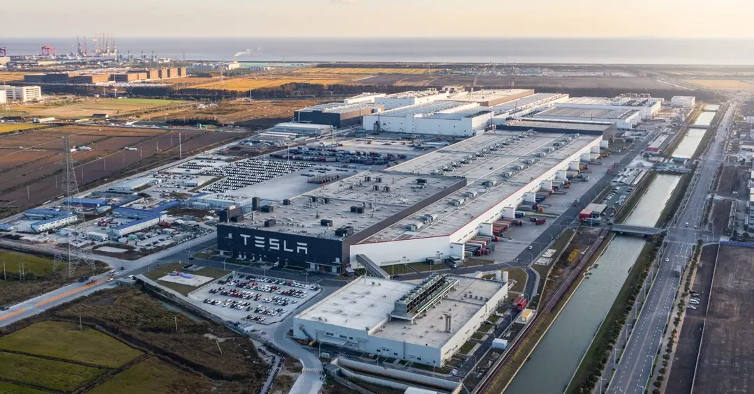 Tesla's China business flips: sales down 12%, exports double