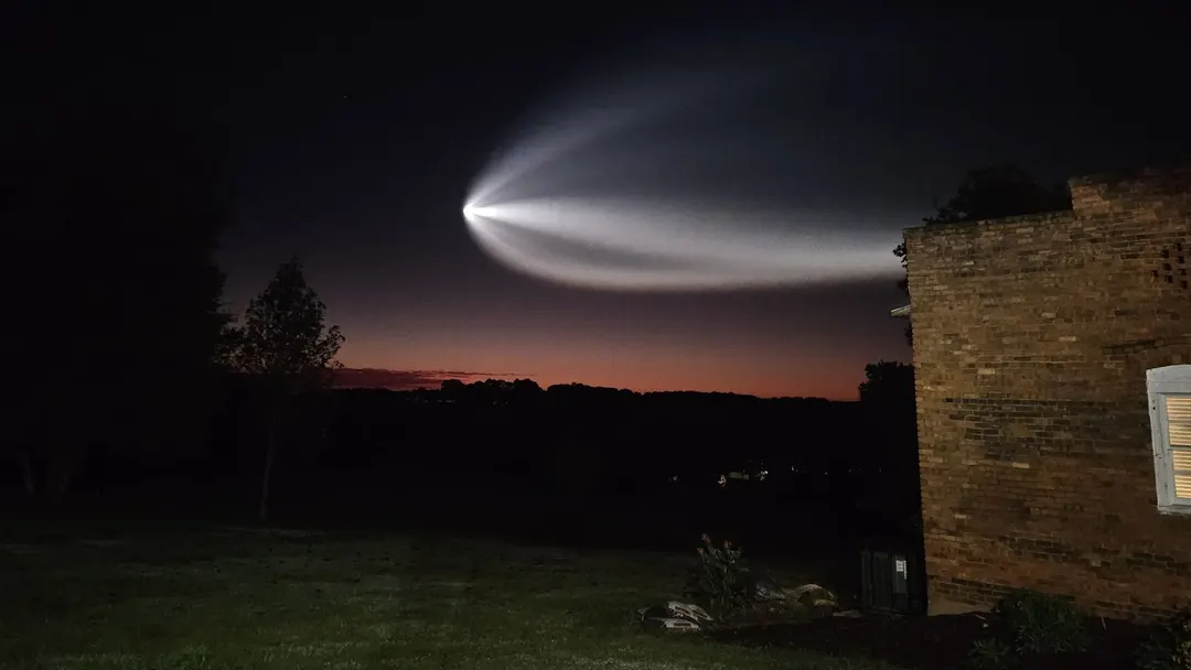 SpaceX Falcon 9 launches CRS-35 to ISS, spawning 'space jellyfish' seen across US East Coast