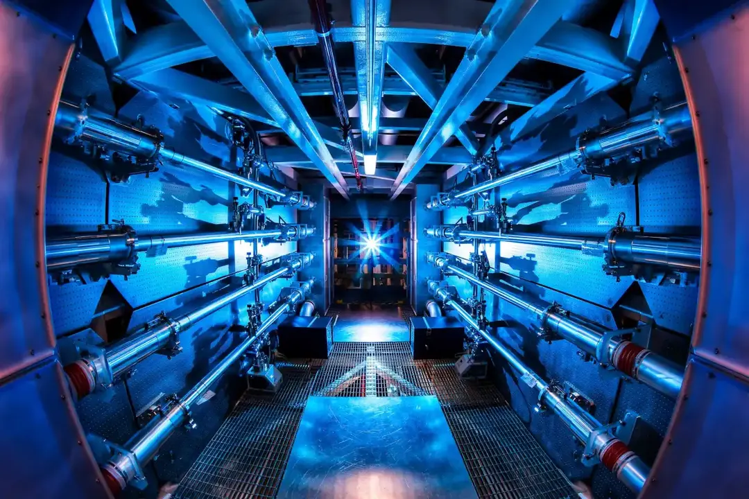 Cambridge Heavy Industries unveils benchtop fusion reactor