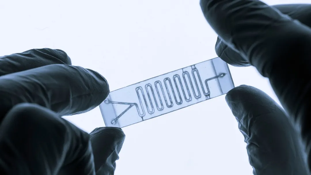 Yale builds microfluidic chip that stores memory in flowing water