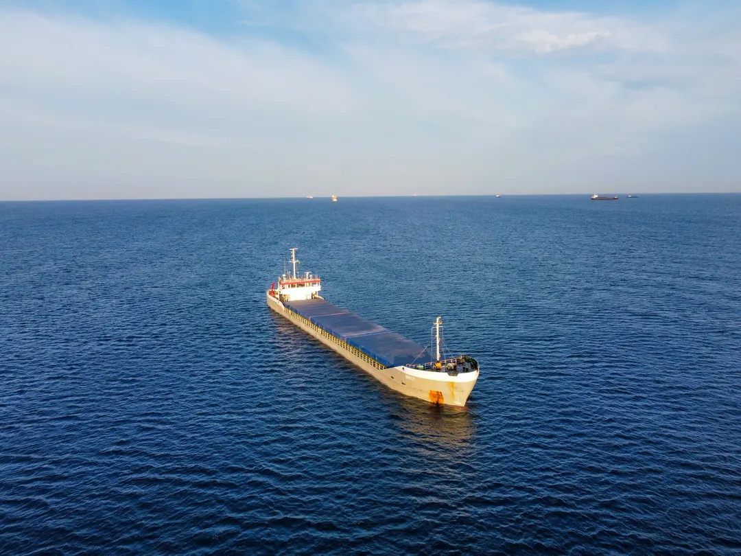Satellites Document 3,152 Oil Slicks Inside Marine Sanctuaries in 2023–2025