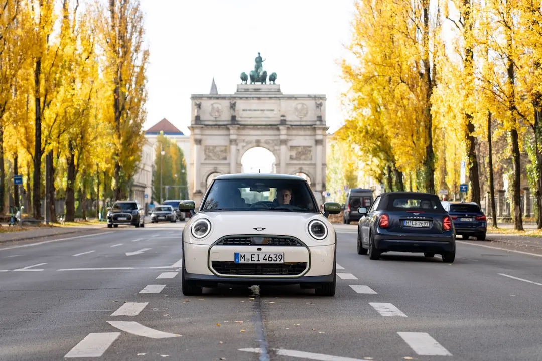 BMW Q3 sales fall, but BEVs are the only bright spot with 7.2% growth