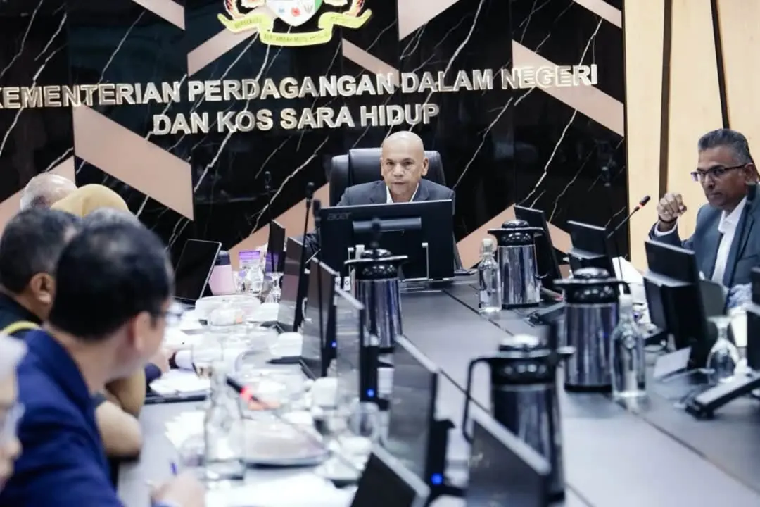 Malaysia Proposes Licensing Regime For E-Commerce Platforms Under New Bill