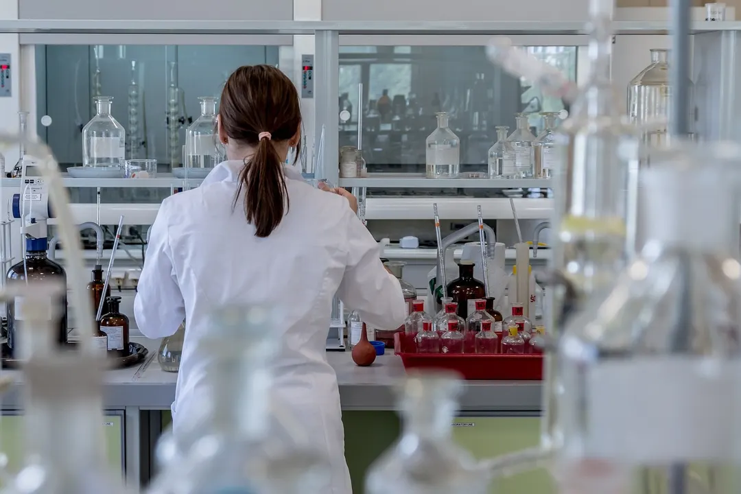 Prompteina: AI designs proteins from plain-English prompts