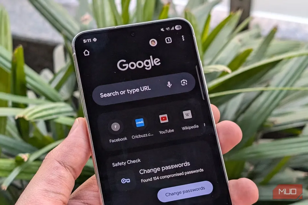 Fake Chrome app with 100,000 downloads found on Google Play