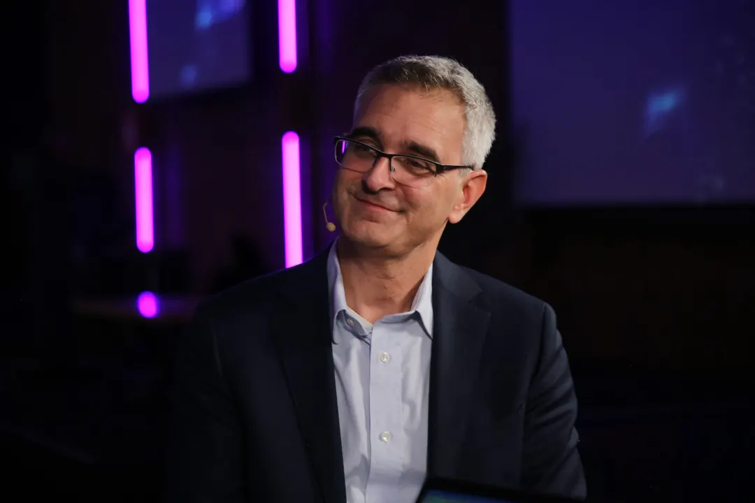 Cisco: copper inside AI racks will give way to optics