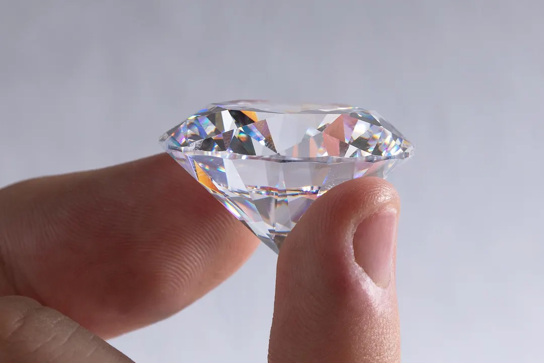 Scientists synthesize diamondiyne, a new 3D carbon allotrope