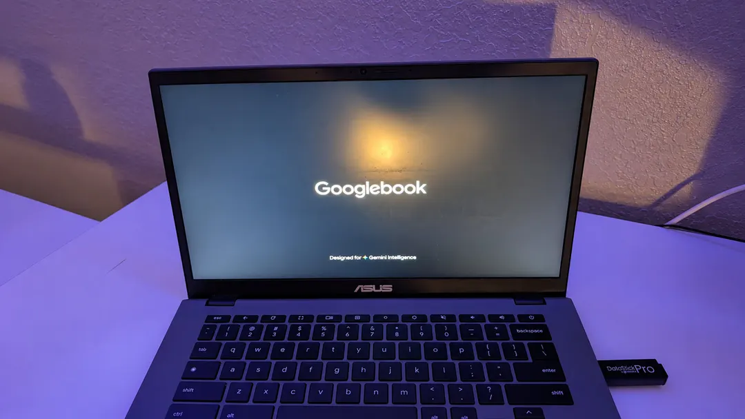 Enthusiast installs Googlebook OS on an ASUS Chromebook Plus