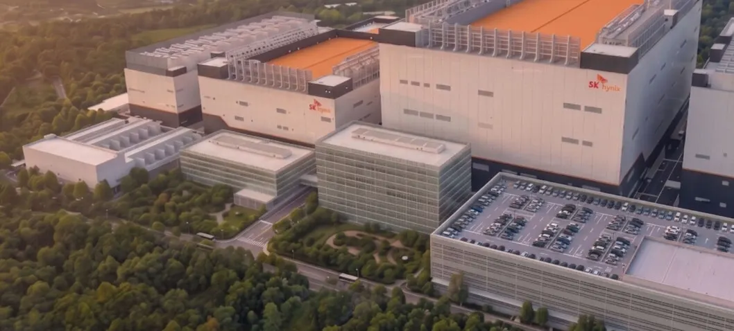 SK hynix develops SSD controllers with hundreds of small H-TPU cores
