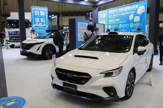 Japan's automakers bet on vehicle-road coordination for autonomous driving