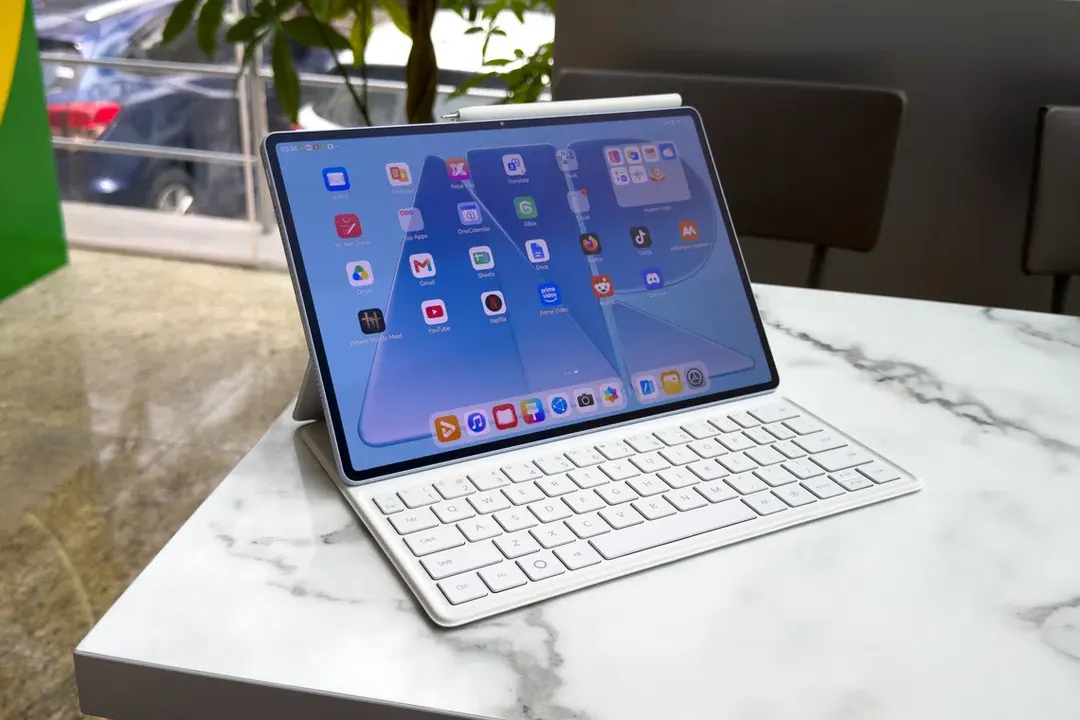 Huawei MatePad Air: 12-inch OLED tablet just 5.3mm thin at S$1,198