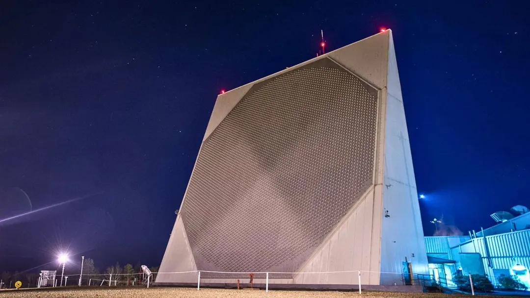 Raytheon to modernize US missile-warning and space-tracking radars