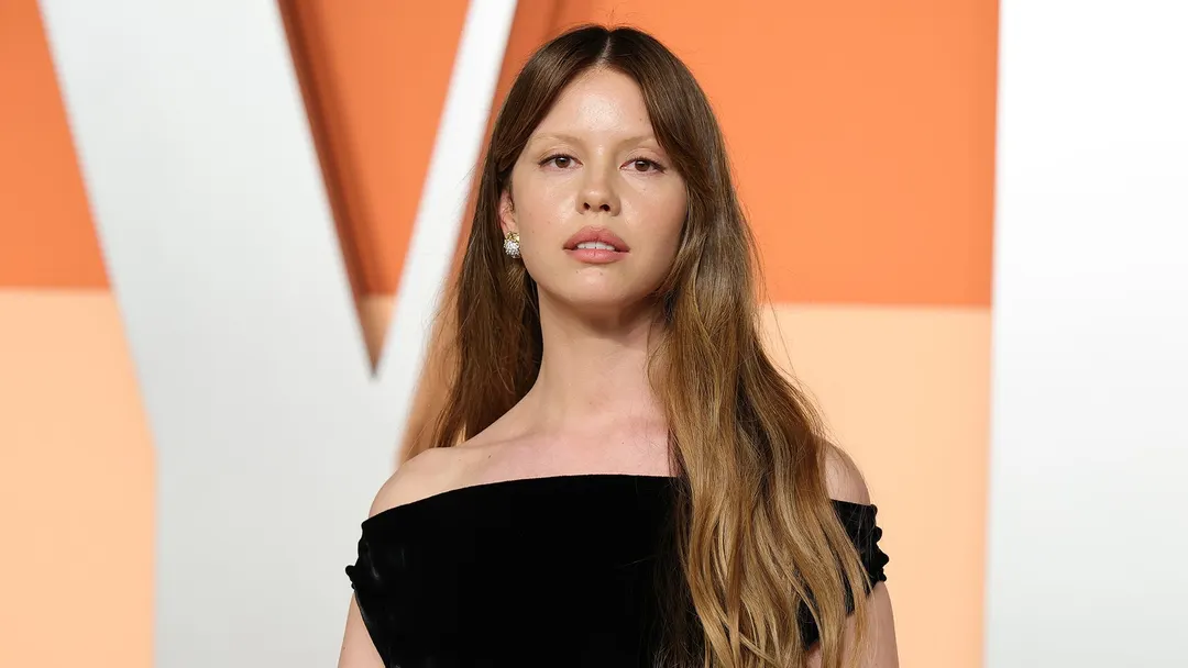 Fake Mia Goth selfie made by AI spread via verified fan account