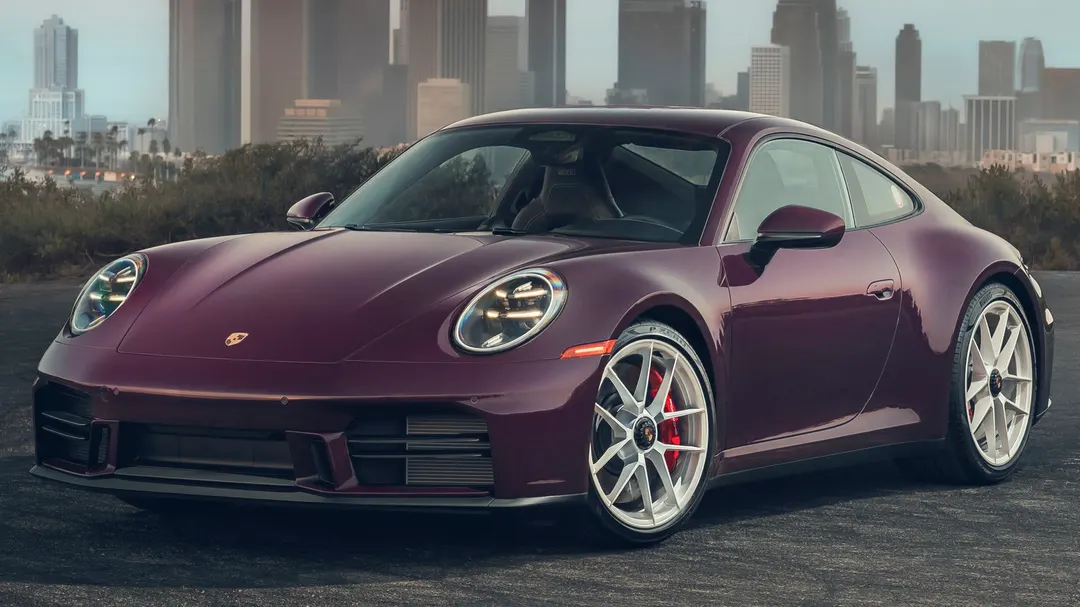 Porsche patents automatic gearbox that switches to manual with a button