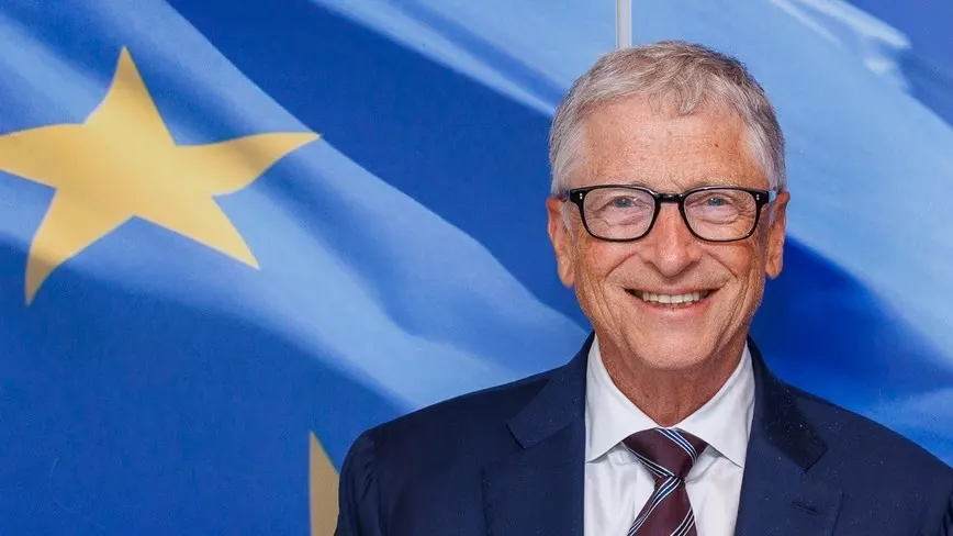 Bill Gates plans a bigger AI safety push, leaning on CEOs