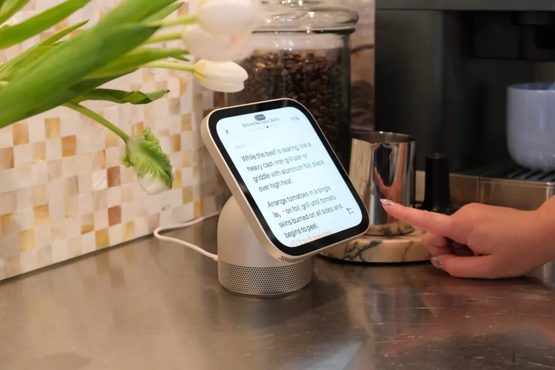 Apple HomeView reportedly sat boxed in warehouses for nearly a year