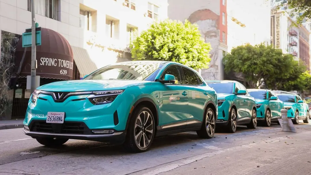 Green SM launches LA ride-hailing service with 500 VinFast VF8 EVs