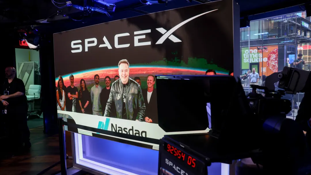 Musk says he'll give every US child a SpaceX share next year