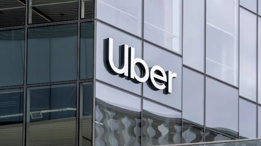 Uber defeats £340M lawsuit from London black cab drivers