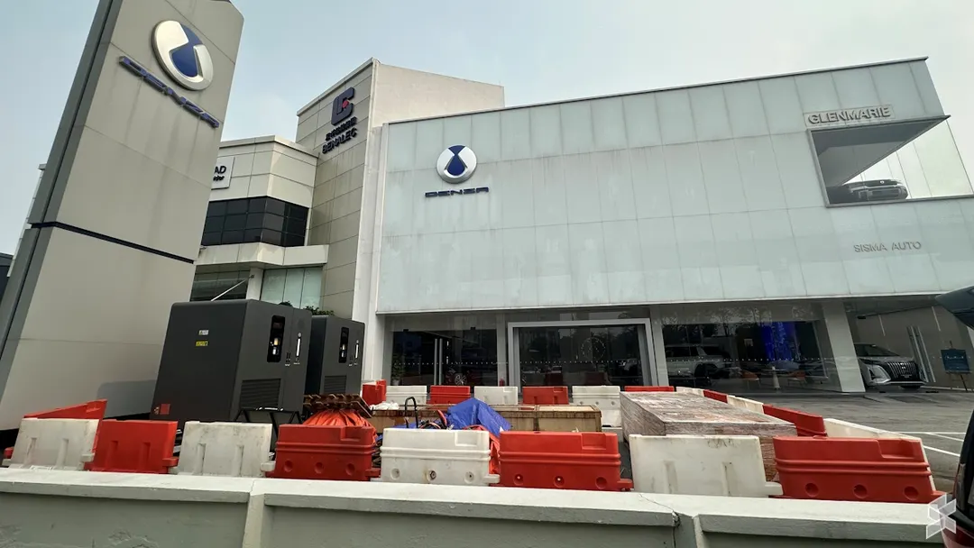 First BYD Flash Charger spotted at Denza Glenmarie in Malaysia