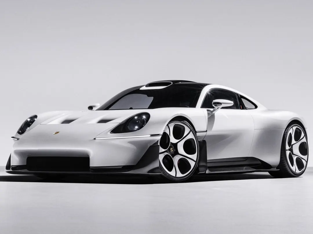 Porsche Mission S concept drops the center screen for a driver-focused cockpit
