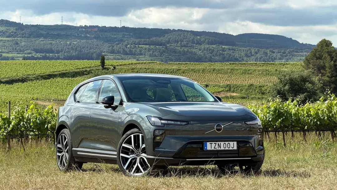 2027 Volvo EX60 beats EPA range by 40 miles in Edmunds test