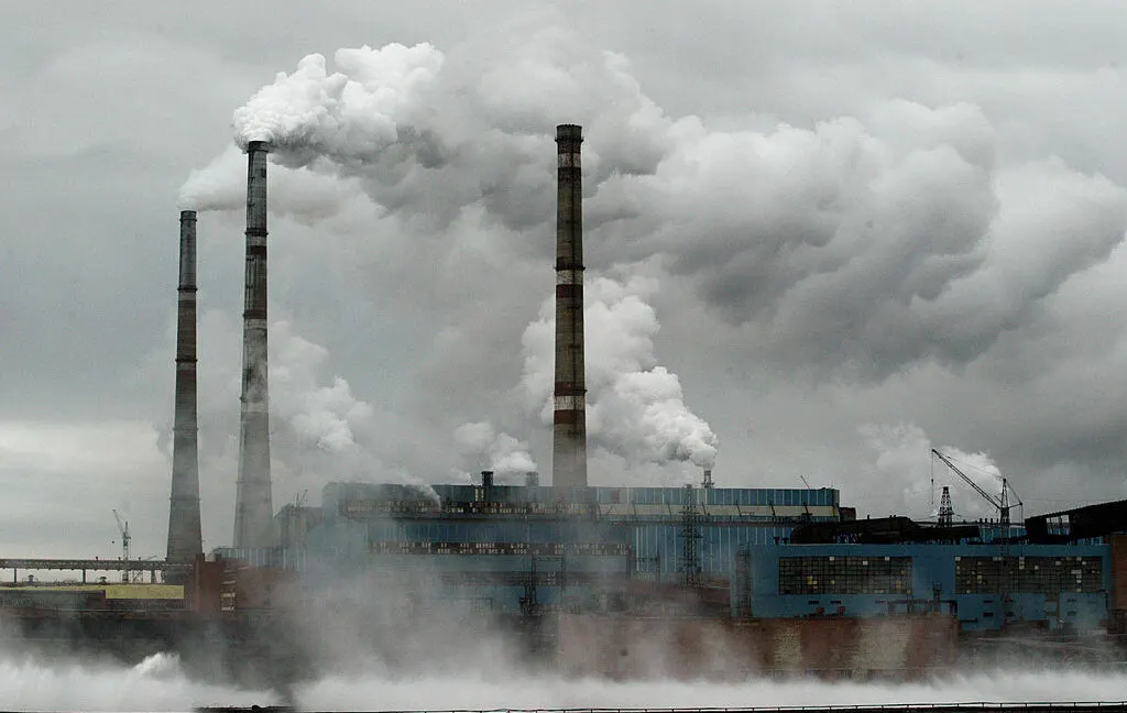 Study: cleaner battery production and lower demand can cut emissions