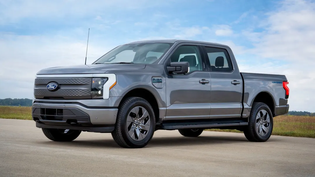Used Ford F-150 Lightning sells faster than other EVs after production ends
