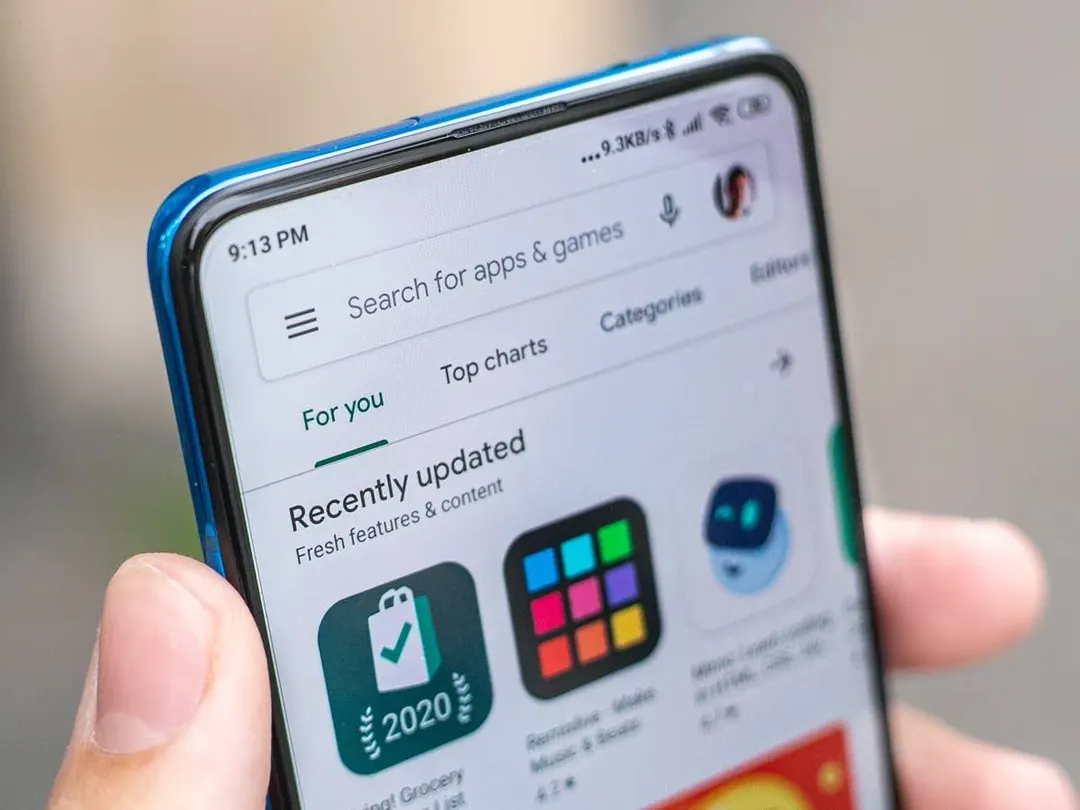 Google Play Services links phone number to every Google account on Android without a prompt